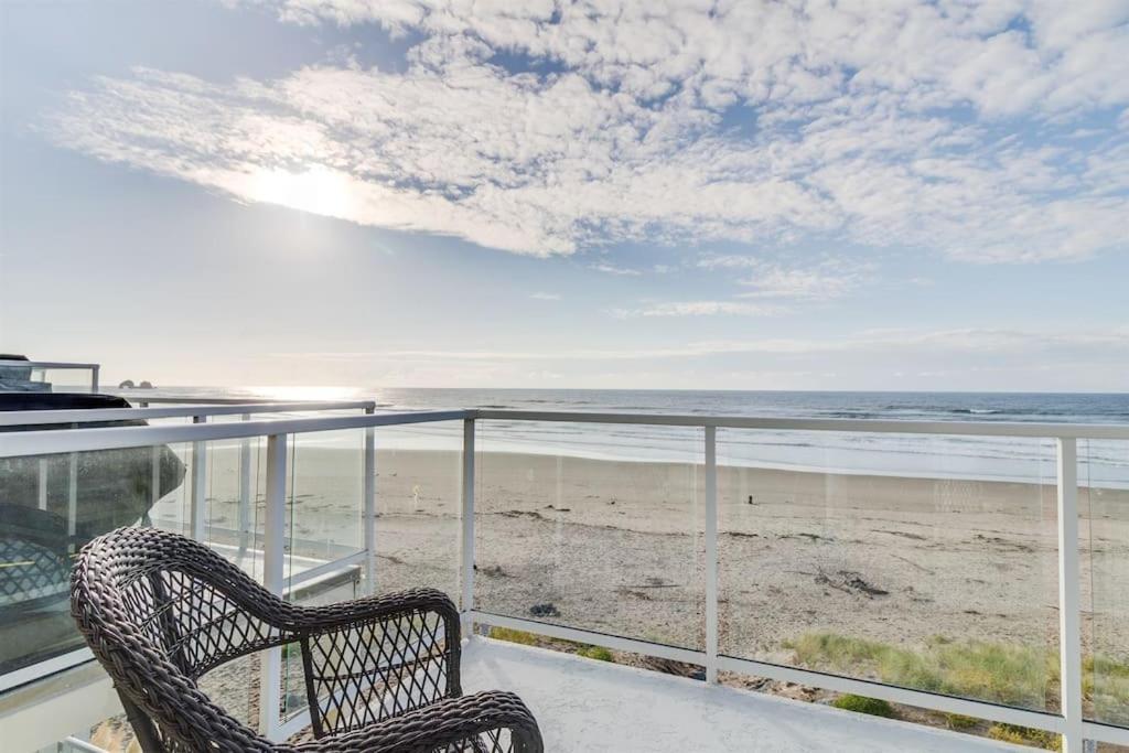 Rockaway Beach Vibes,Waterfront Oceanfront Rockaway Beach House Near Downtown,Wifi, Washer Dryer Dış mekan fotoğraf