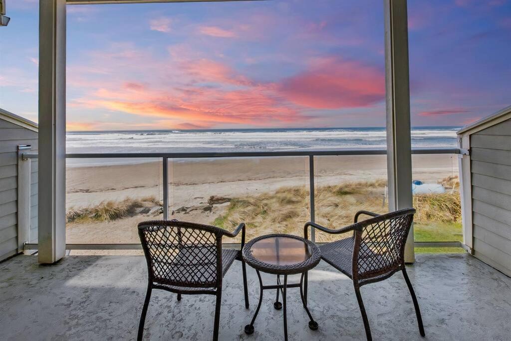 Rockaway Beach Vibes,Waterfront Oceanfront Rockaway Beach House Near Downtown,Wifi, Washer Dryer Dış mekan fotoğraf